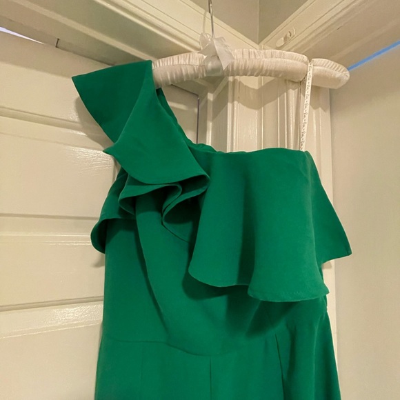 Lilly Pulitzer Lyra One-Shoulder Jumpsuit Style 003347 Fern Gully Green - Picture 5 of 8